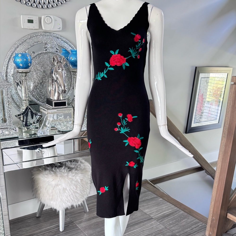 NWOT 🖤❤️ Black Sweater Knit Midi Dress with Floral Accents - Picture 10 of 17